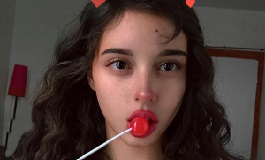 双子女真的放下一个人的表现