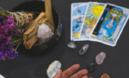 星币国王正位对方对你的态度 星币国王逆位对方对你的感情